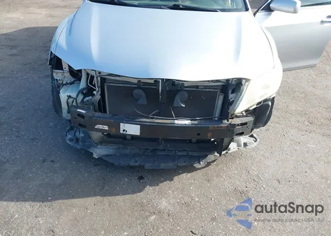 2011 Toyota Camry Le z USA, uszkodzony, nr VIN 4T1BF3EK9BU690874